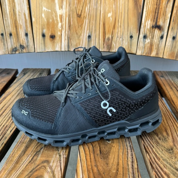 On Running Shoes On Cloudstratus Helion Black Shadow Mens Size 8 Running Sneakers Vgc Poshmark